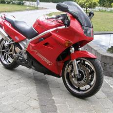 Honda VFR 750 F