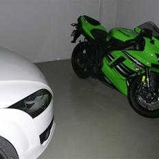 Kawasaki ZX6R