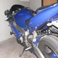 Yamaha R1