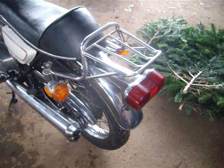Suzuki GT 550 Solgt billede 10