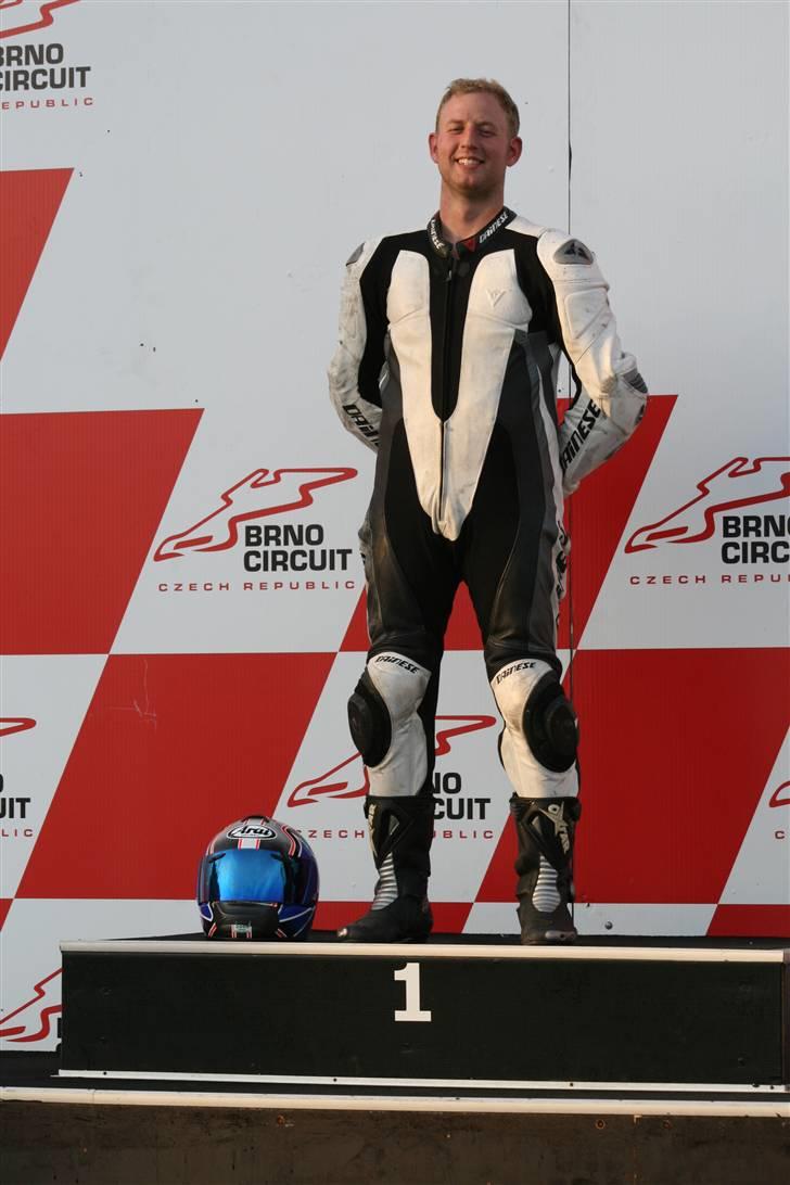 Suzuki gsxr 600 k7 billede 10