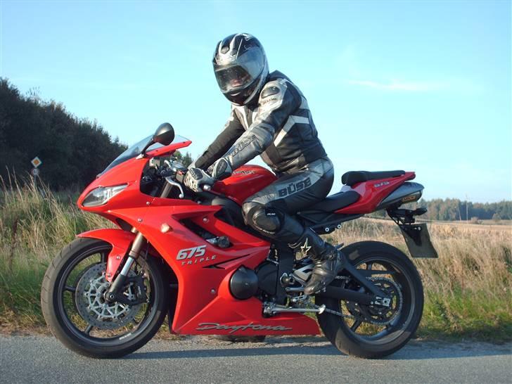 Triumph Daytona 675 billede 5