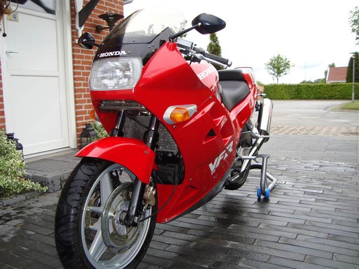 Honda VFR 750F rc24,2 billede 1