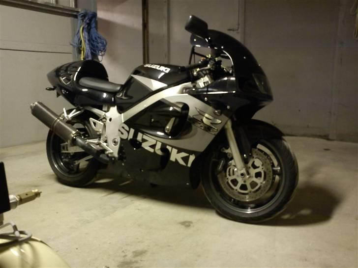 Suzuki Gsxr 600 Srad billede 4