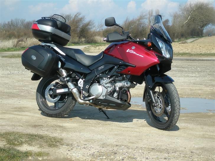 Suzuki DL 1000 V-Strom - 1 dag gammel og på Danmarks sydligste punkt, Gedser fyr billede 1