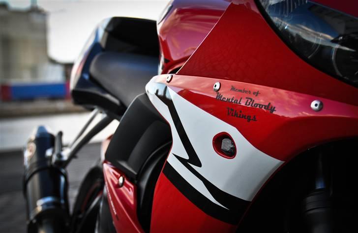 Yamaha YZF R6 *Solgt* billede 2