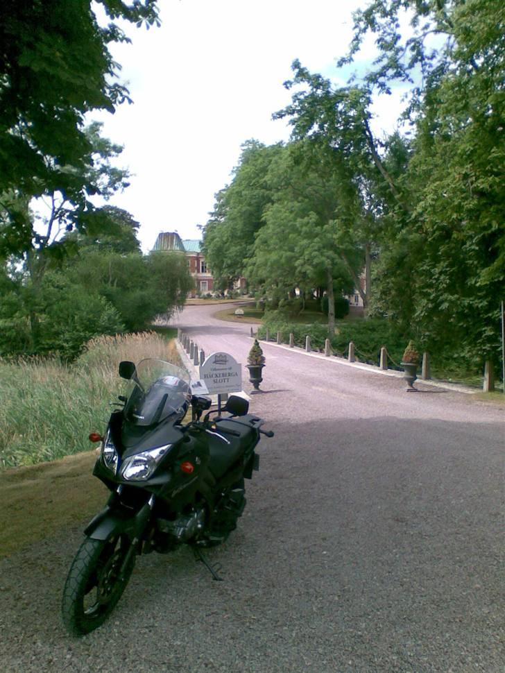Suzuki DL 650 V-Strom AK8 - Slot et sted i Skåne på en endagstur rundt på de små snoede. Anbefales! billede 7