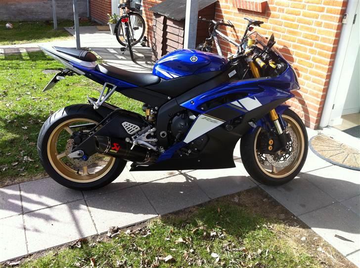 Yamaha YZF R 6 billede 4