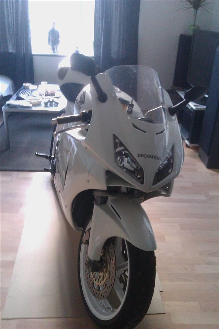 Honda VFR 400 R nc 30  - Solgt  billede 2