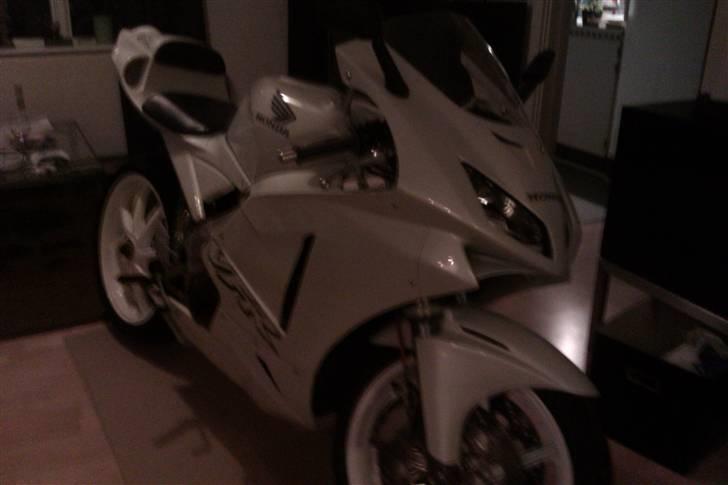 Honda VFR 400 R nc 30  - Solgt  billede 7