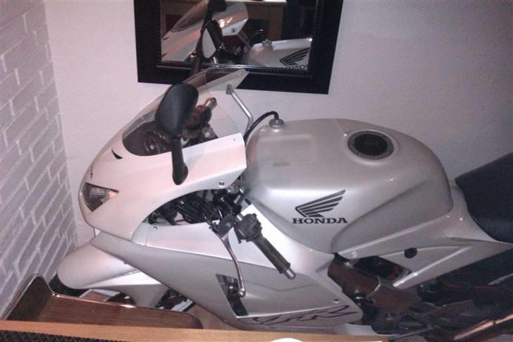 Honda VFR 400 R nc 30  - Solgt  billede 9