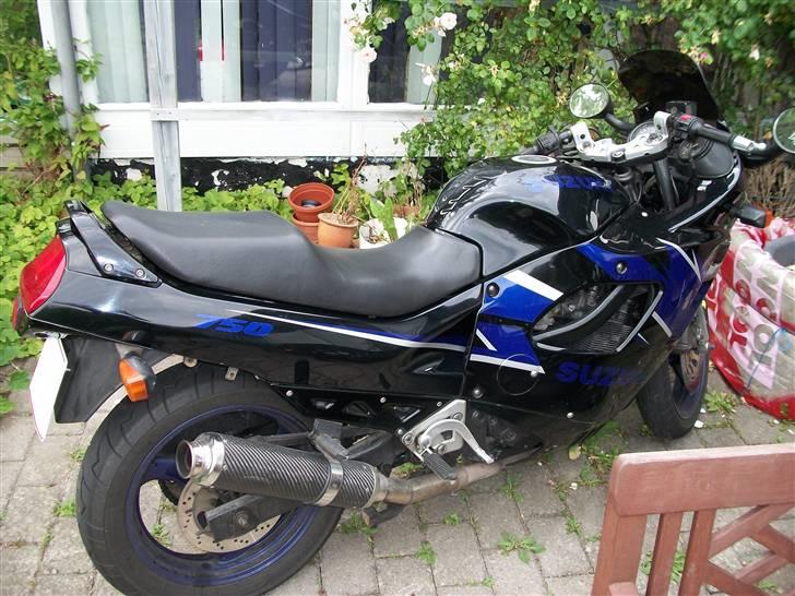 Suzuki GSX 750 F billede 1