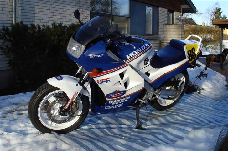 Honda VFR 750 - RC24**SOLGT** billede 13