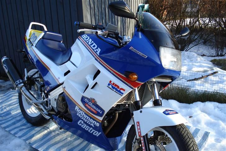 Honda VFR 750 - RC24**SOLGT** billede 15
