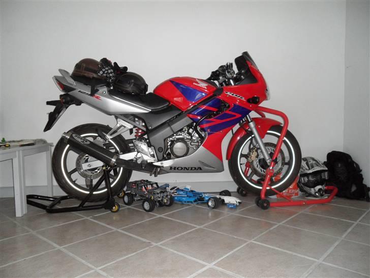 Honda cbr 125 R billede 18