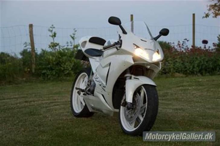 Honda VFR 400 R nc 30  - Solgt  billede 11