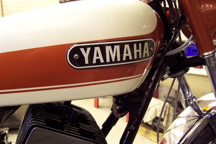 Yamaha r5 billede 6