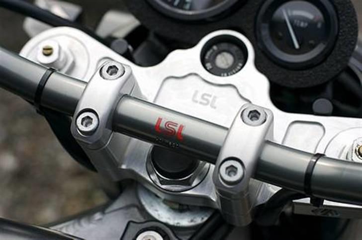 Honda CBR 900RR SOLGT billede 3