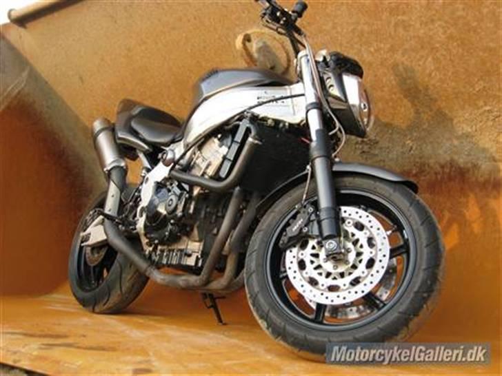 Honda CBR 900RR SOLGT billede 11