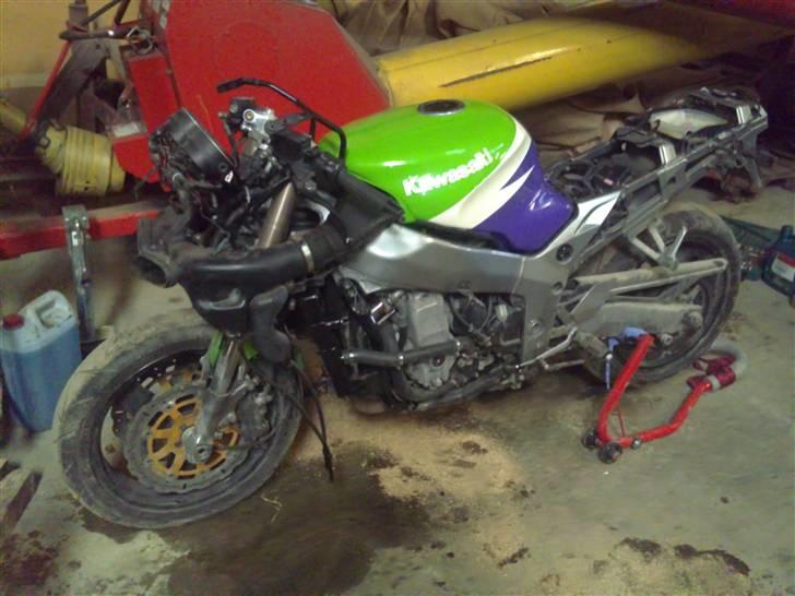 Kawasaki zx9r billede 6