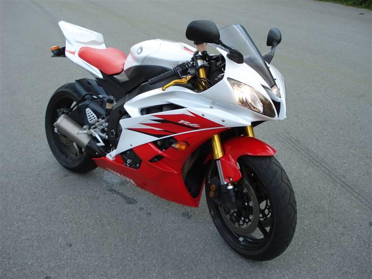 Yamaha yzf r6 solgt billede 10