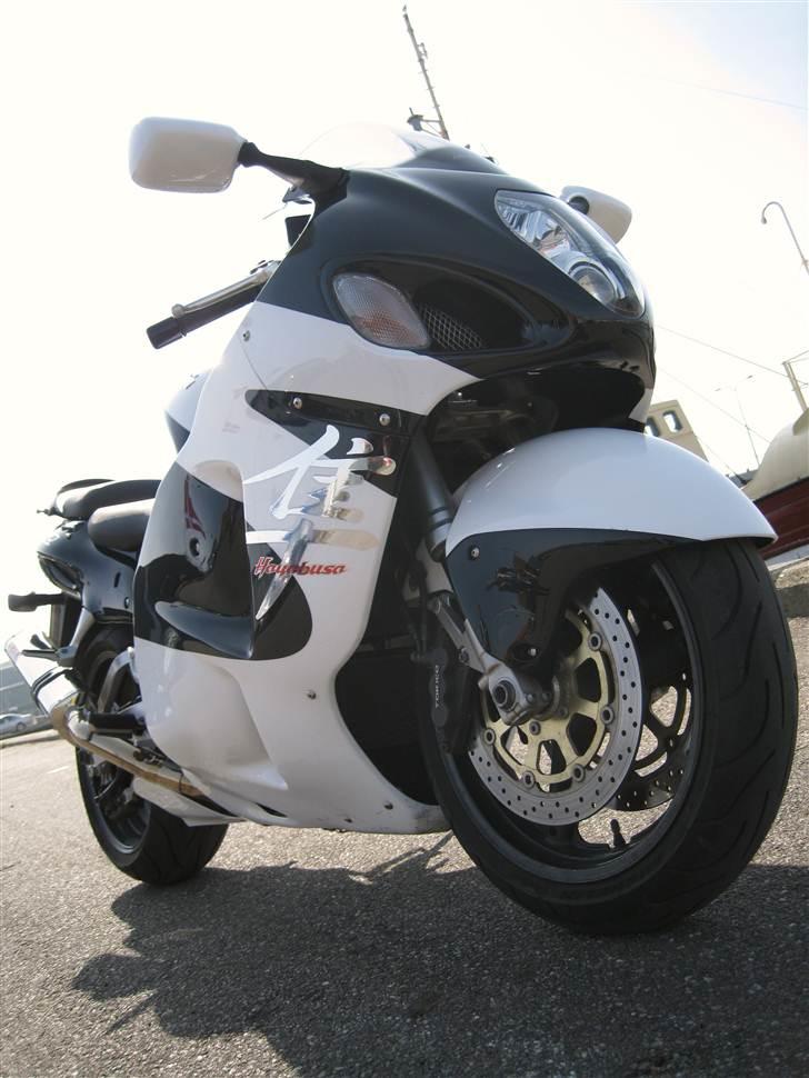 Suzuki GSX1300R billede 1