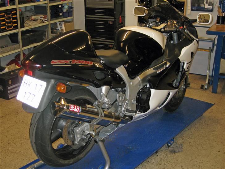 Suzuki GSX1300R billede 4