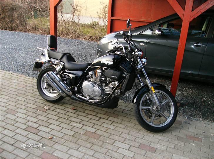 Honda Super Magna billede 2