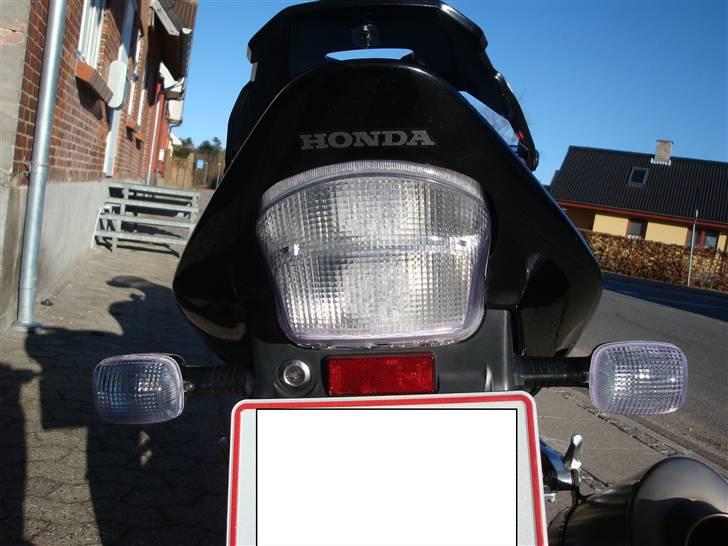 Honda CBR 1100XX Blackbird - Hvide baglygt og blink billede 12