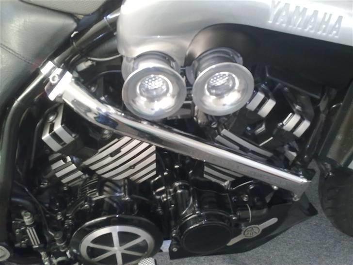 Yamaha V-max billede 2