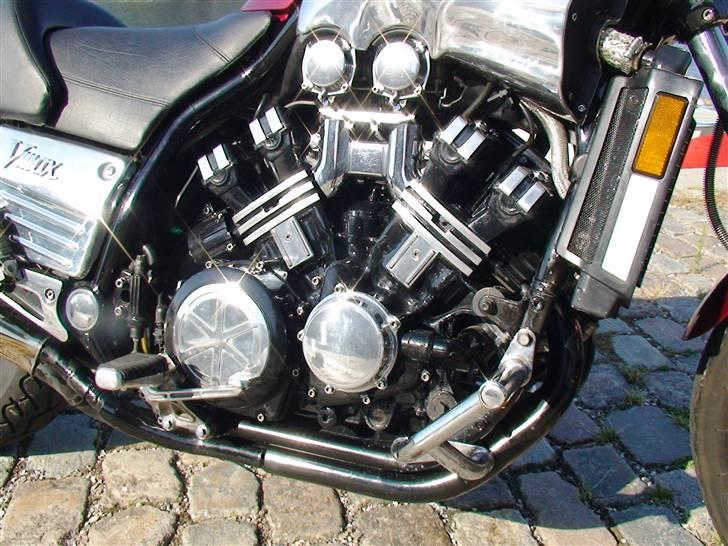 Yamaha VMAX (SOLGT) billede 6