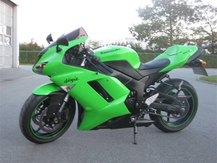 Kawasaki ZX6R billede 1