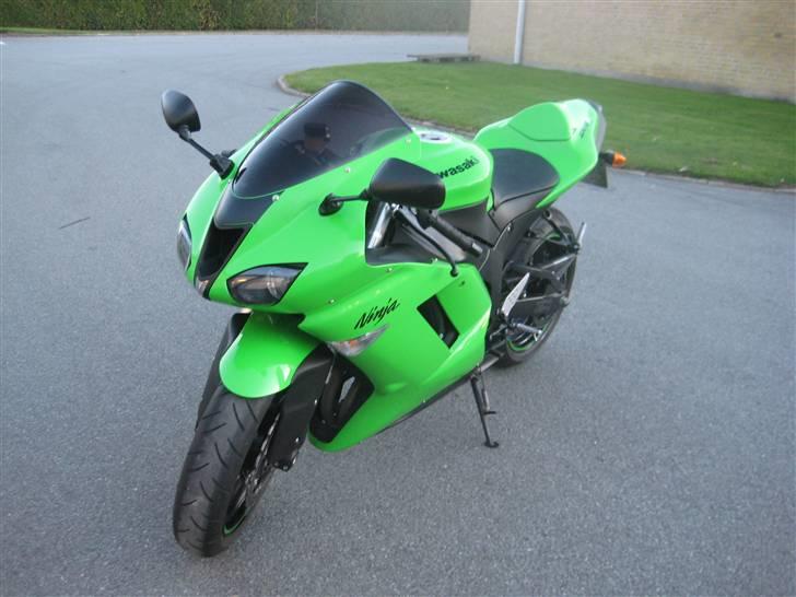 Kawasaki ZX6R billede 7