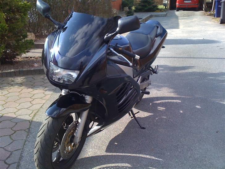 Suzuki RF600 R - Solgt billede 6