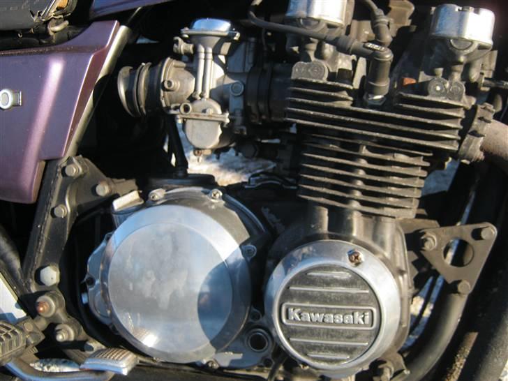 Двигатель kawasaki 750