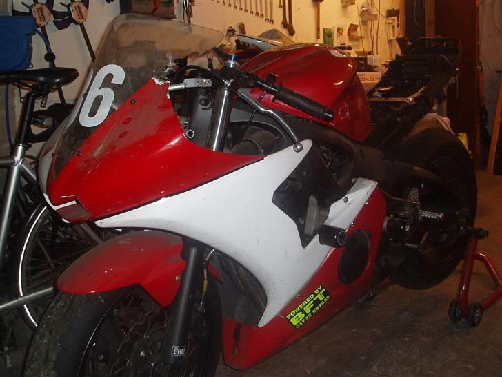 Yamaha YZF-R6 billede 1