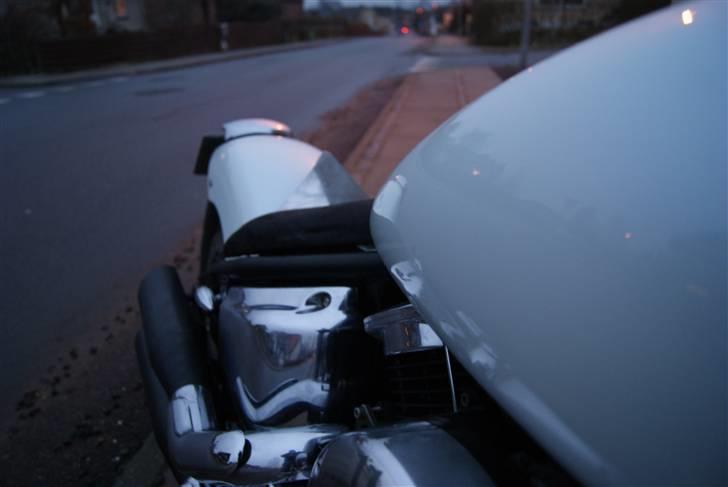 Yamaha xvs 1100 Dragstar billede 3