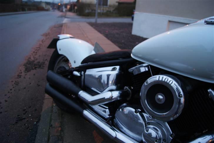 Yamaha xvs 1100 Dragstar billede 4