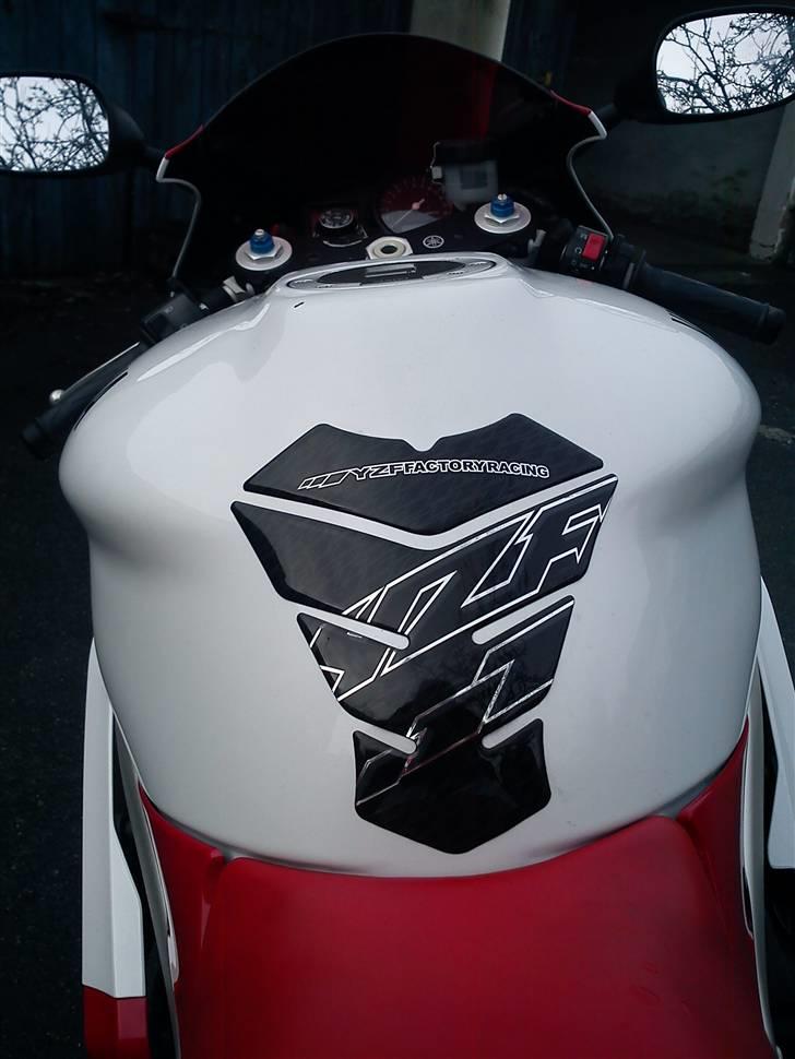 Yamaha YZF R1 billede 5