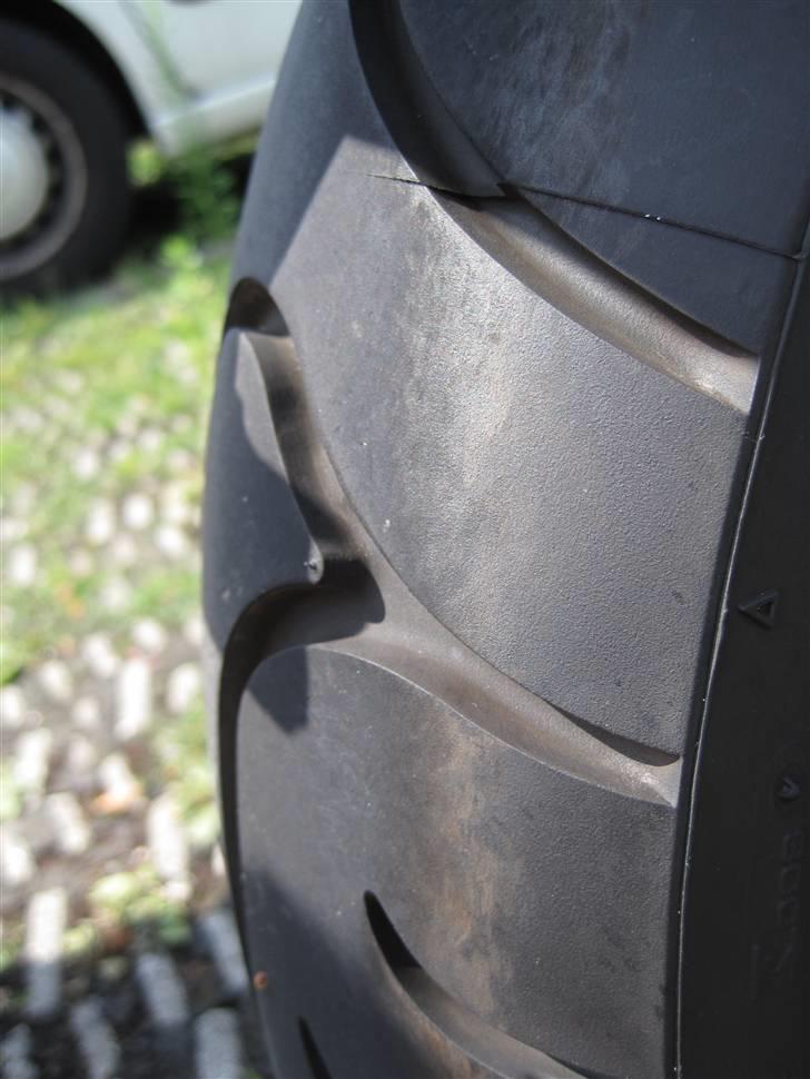 Kawasaki ER 6F  - Godt med nye dæk :) billede 2