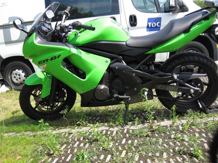Kawasaki ER 6F  - Den er altså fantastisk billede 3