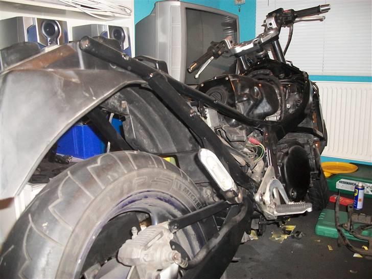 Suzuki GSX 750 F billede 6