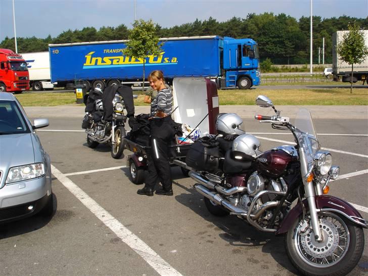 Yamaha XVS 1100 Drag Star - pause på resteplads i tyskland billede 6