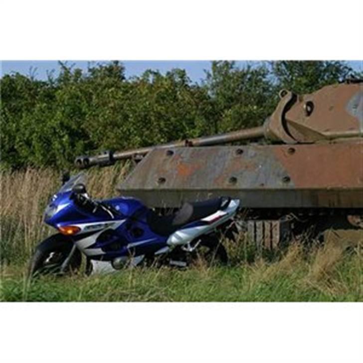 Suzuki gsx600f billede 1