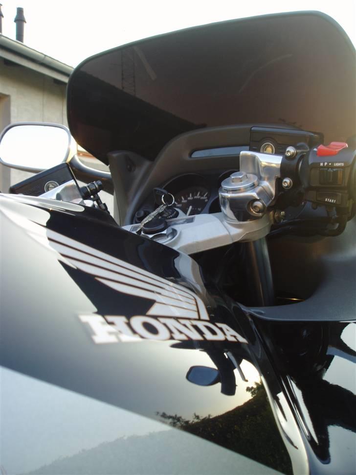 Honda CBR 1000 F billede 9