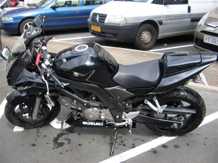 Suzuki SV650s [solgt] billede 5