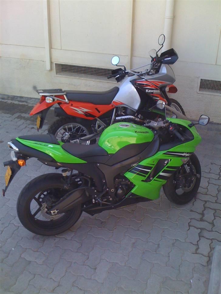 Kawasaki ZX6R billede 8