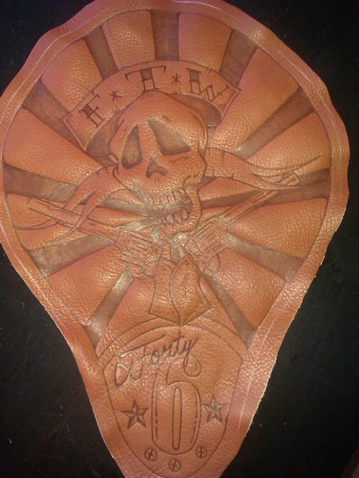 Royal Enfield WD CO 350 "Rusted n Busted" - Skind til nyt sæde billede 3