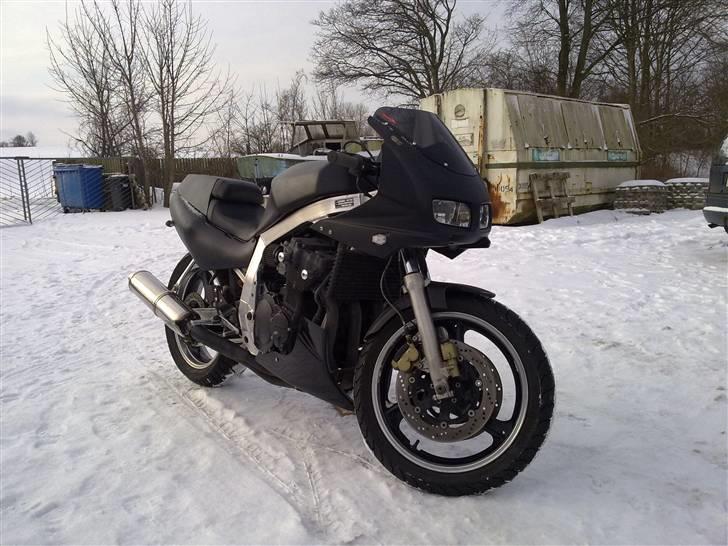 Suzuki GSX-R 1100 - Sådan så den ud, da jeg hentede den. billede 7