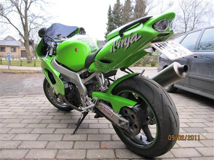 Kawasaki zx9r billede 1